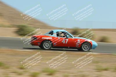 media/Jun-01-2025-CalClub SCCA (Sun) [[eae223c5dd]]/Group 5/Qualifying/